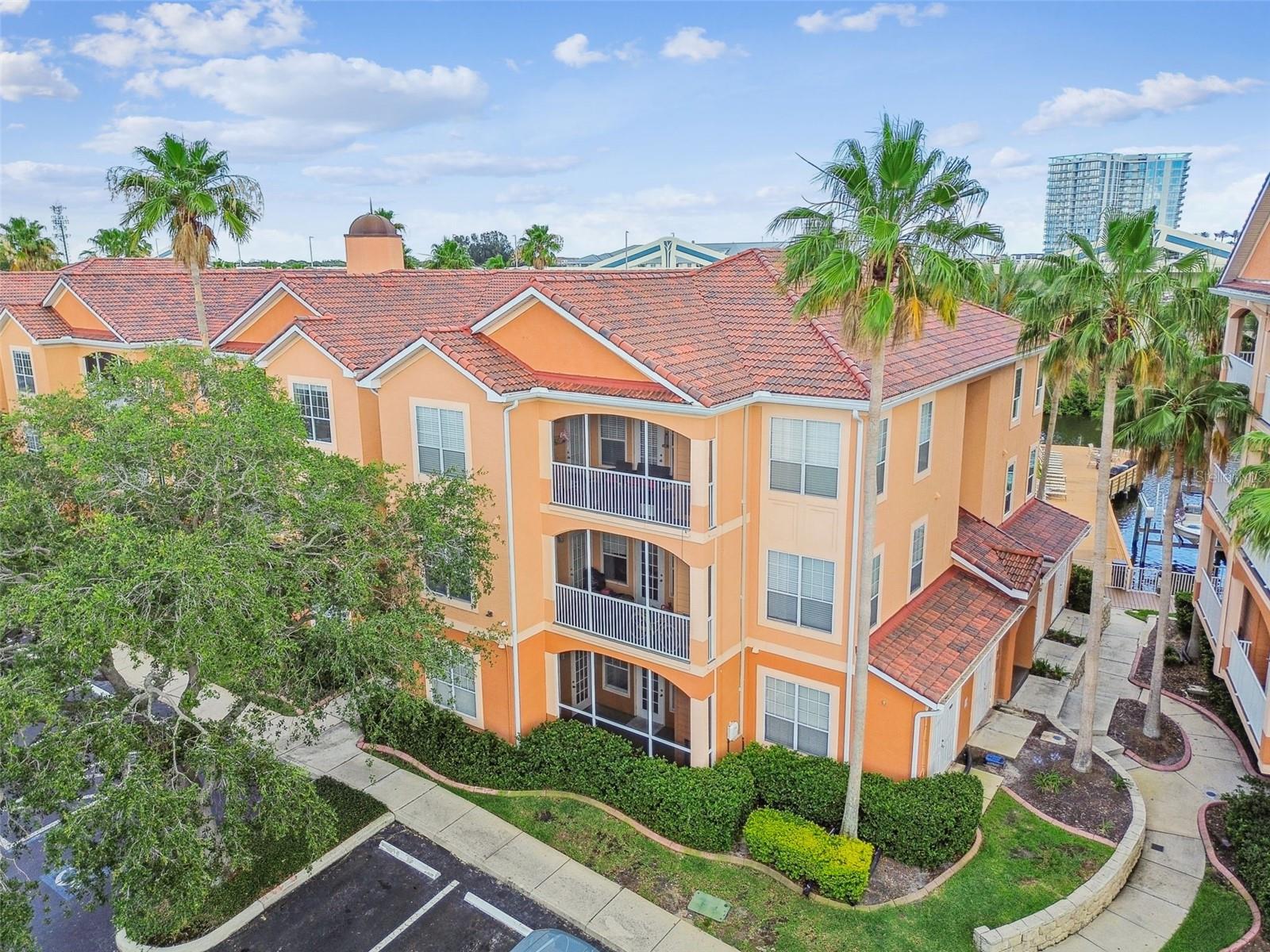 Image 9 of 59 For 5000 Culbreath Key Way 4-108