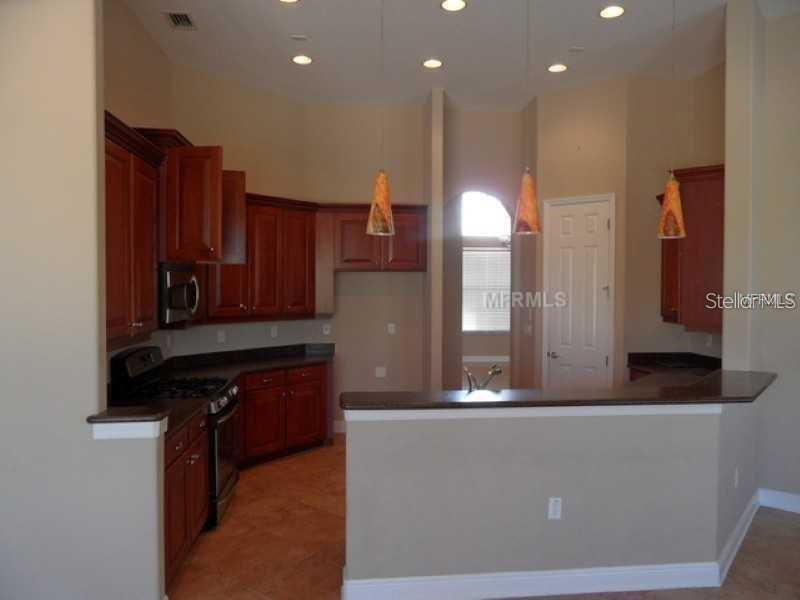 Listing photo id 3 for 20108 Fair Hill Way