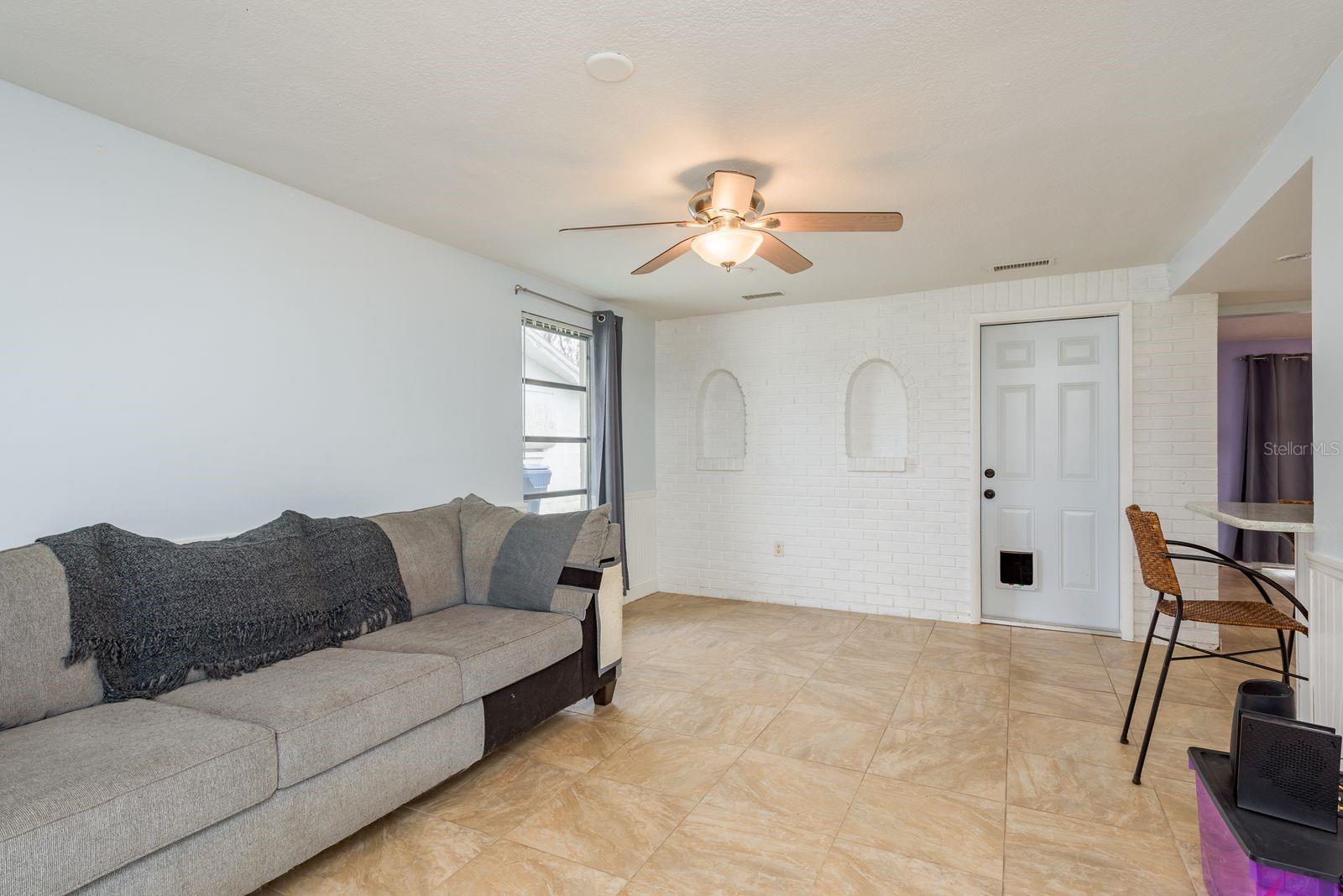 Image 15 of 50 For 3410 Brookfield Drive