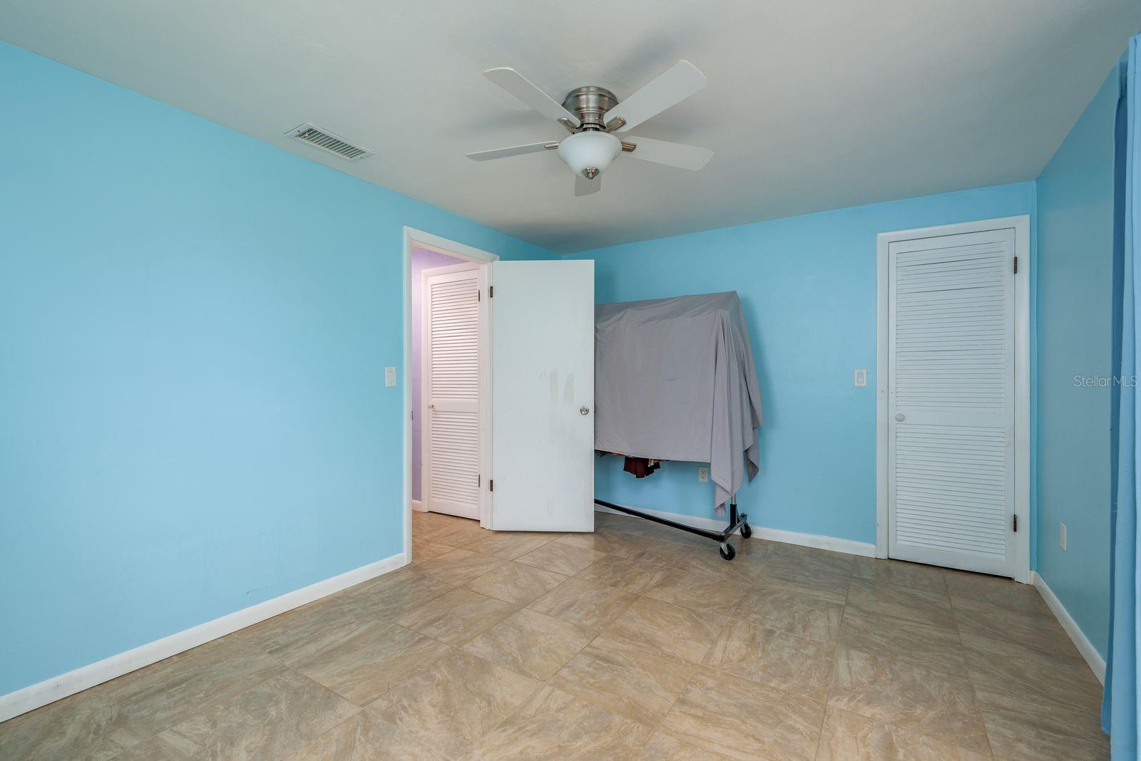 Image 24 of 50 For 3410 Brookfield Drive