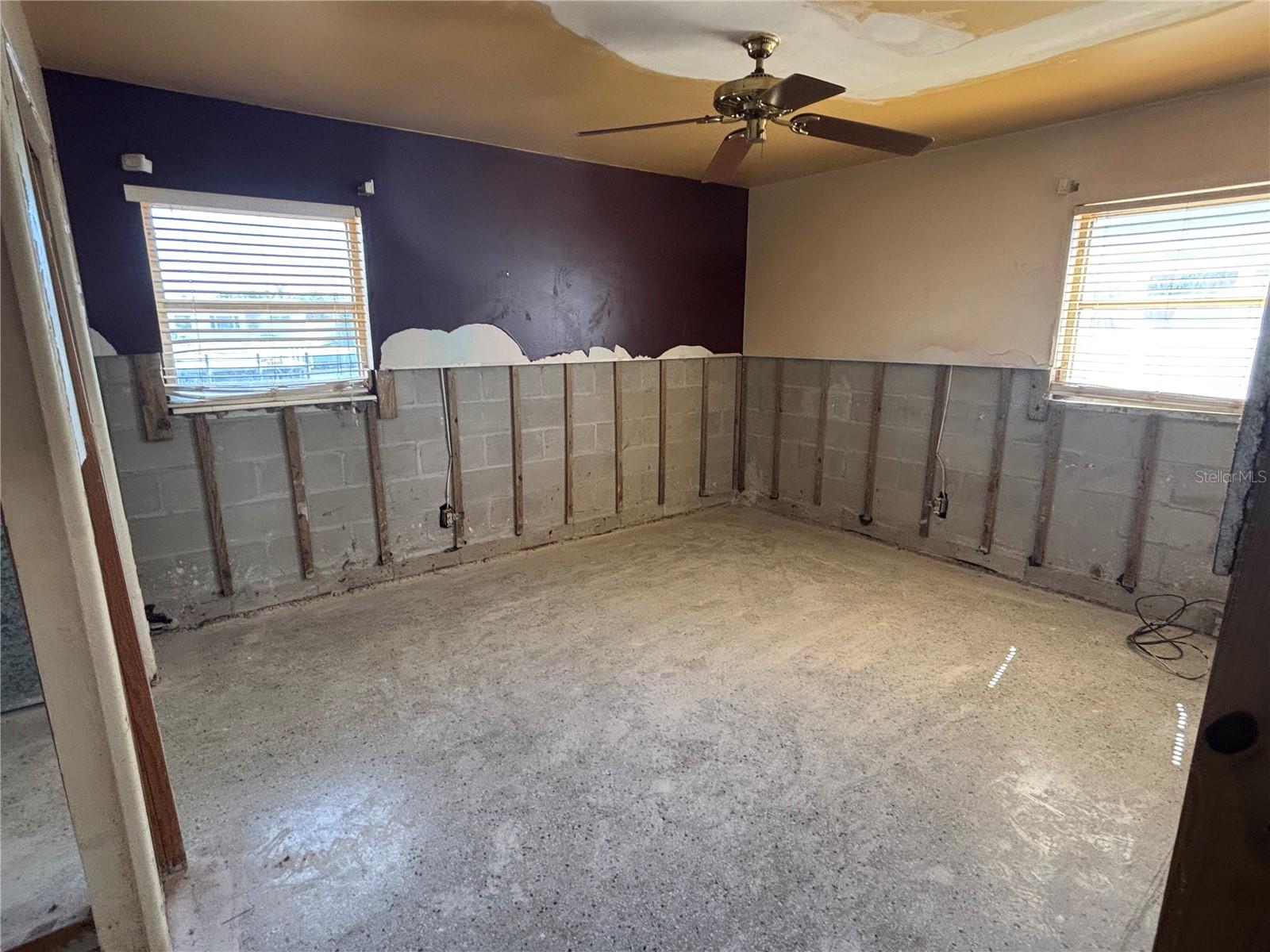Image 10 of 18 For 8422 Boxwood Drive