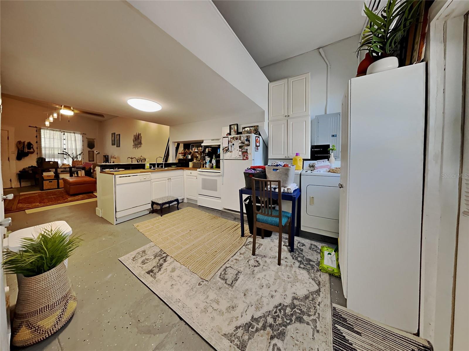 Image 7 of 23 For 2305 Texas Avenue 5