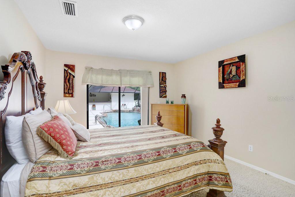 Image 40 of 79 For 5112 Lanai Way