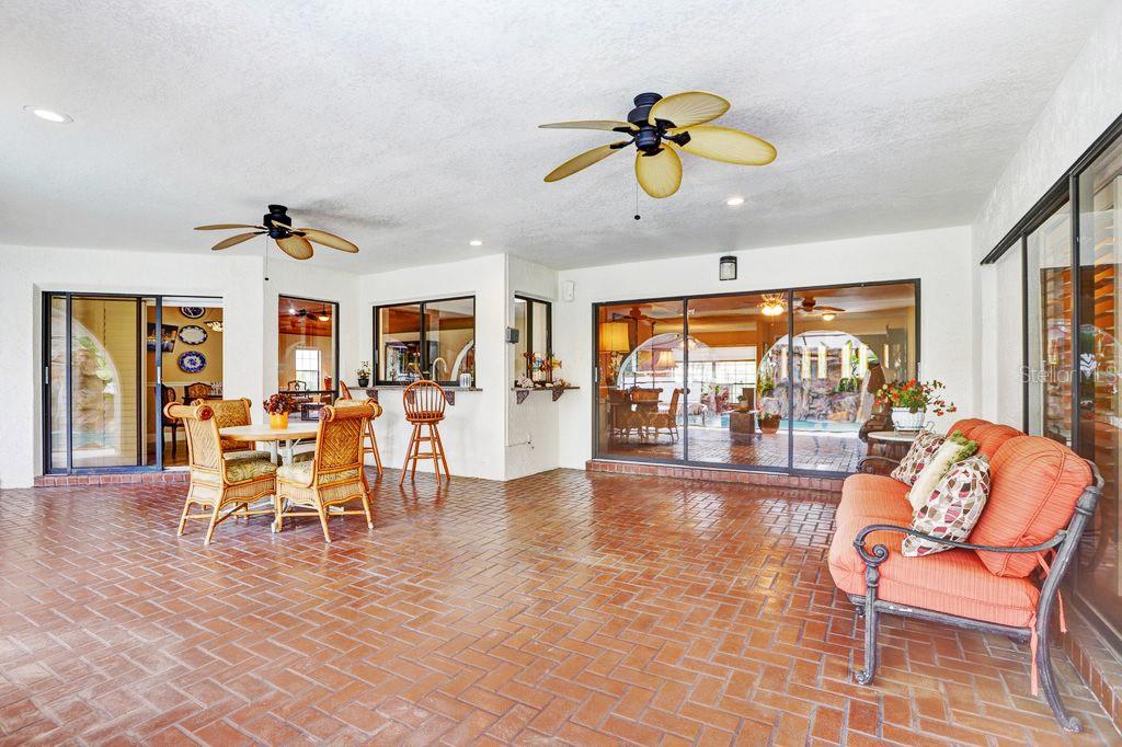 Image 48 of 79 For 5112 Lanai Way