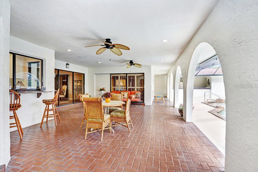 Image 50 of 79 For 5112 Lanai Way