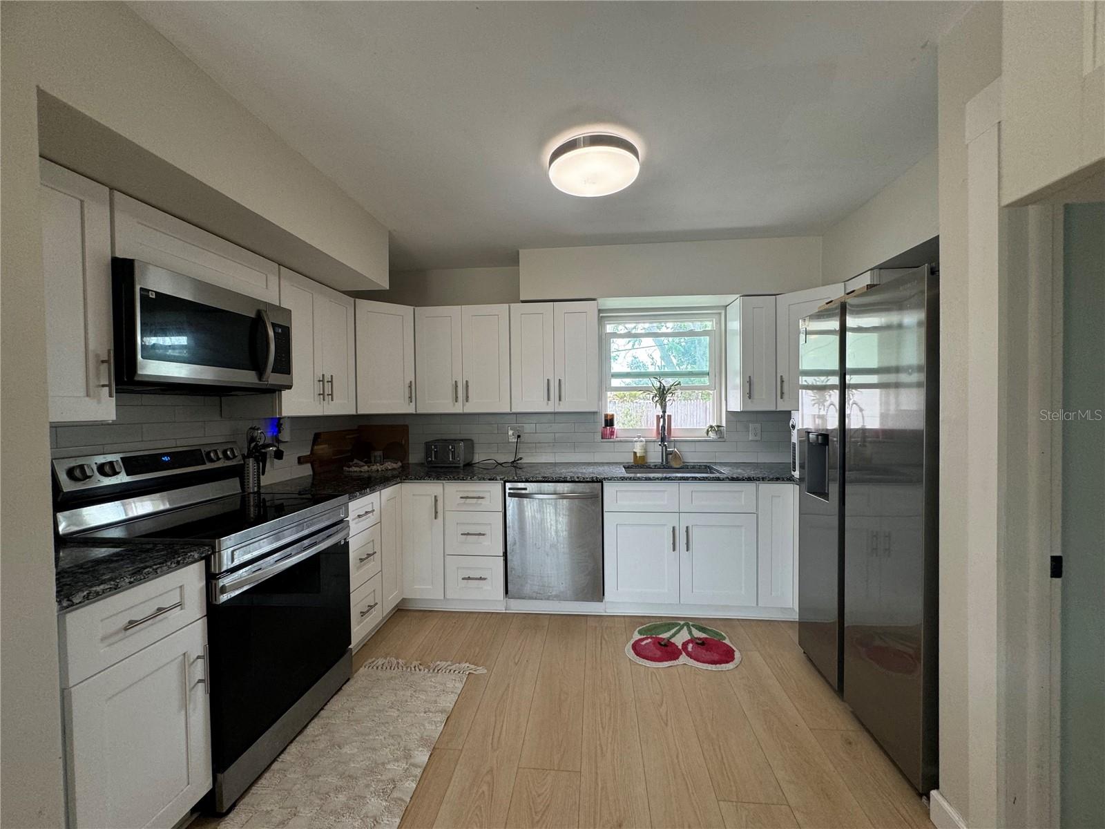 Image 6 of 40 For 3300 58th Street N