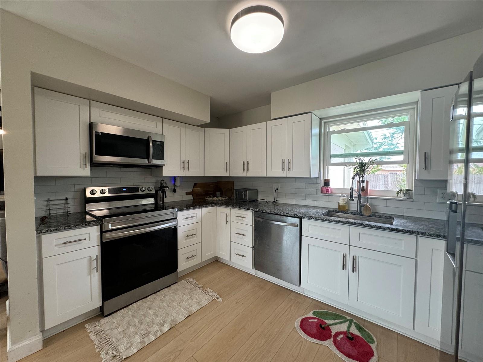 Image 7 of 40 For 3300 58th Street N
