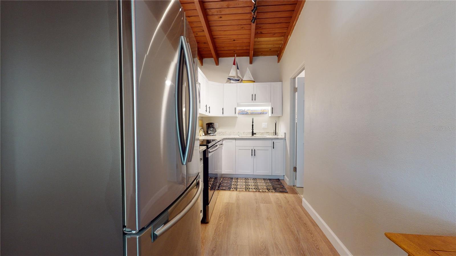 Image 21 of 26 For 7901 Boca Ceiga Drive West