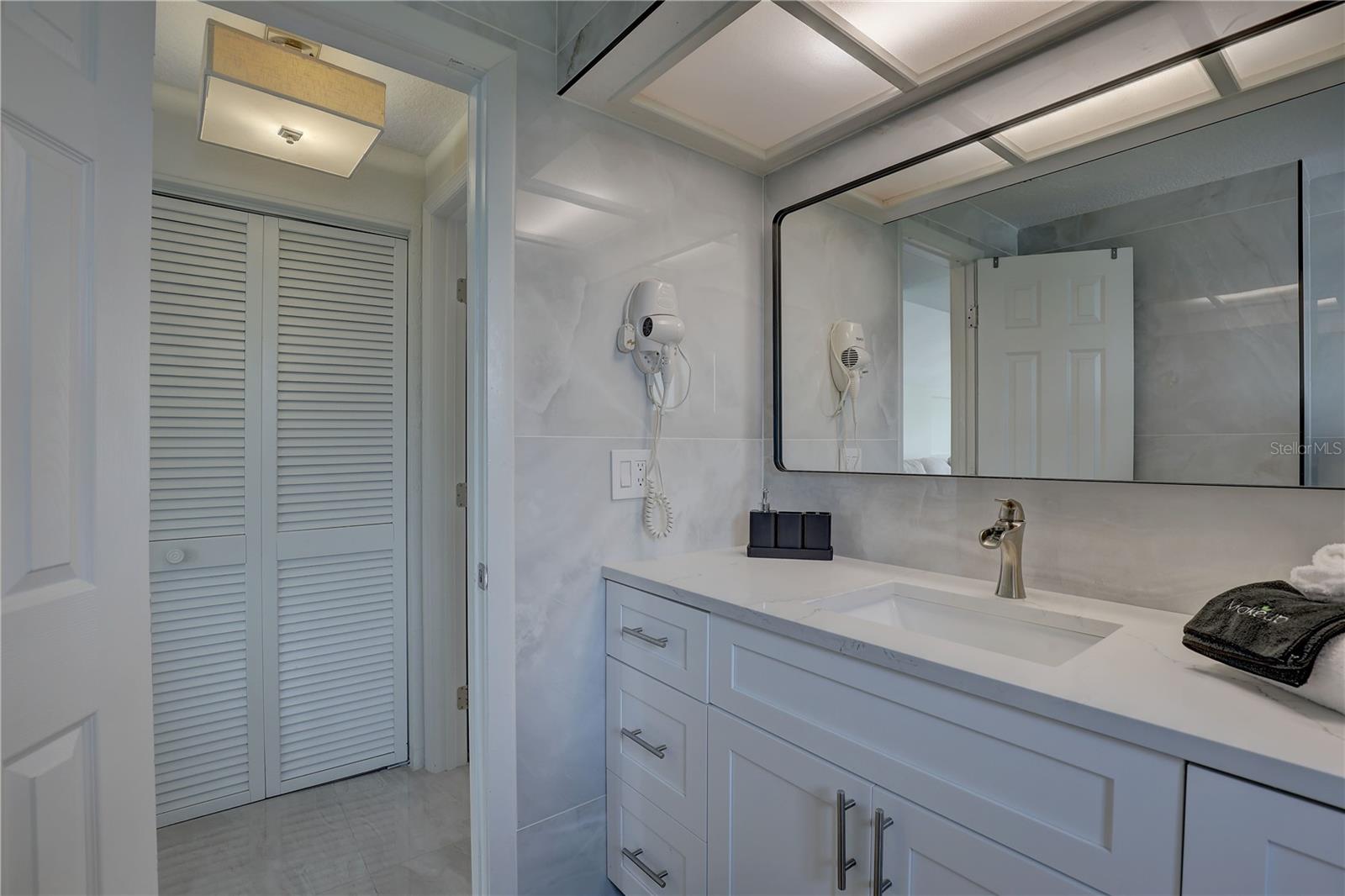Image 33 of 82 For 8117 Bay Drive