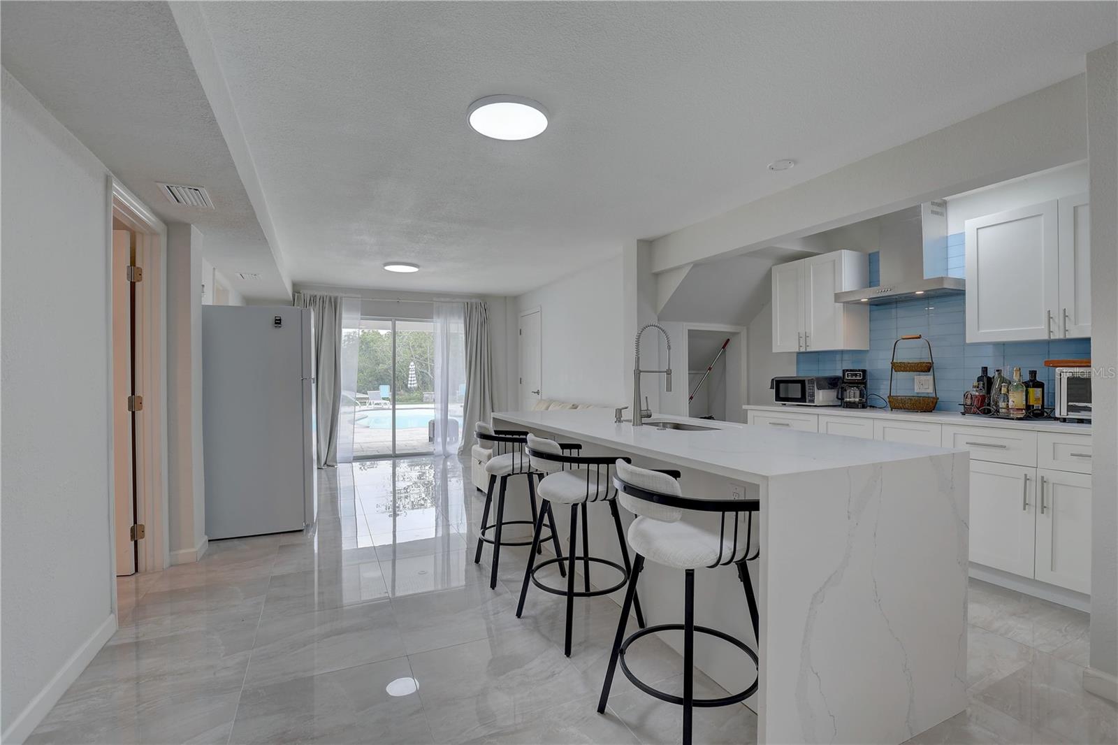 Image 38 of 82 For 8117 Bay Drive