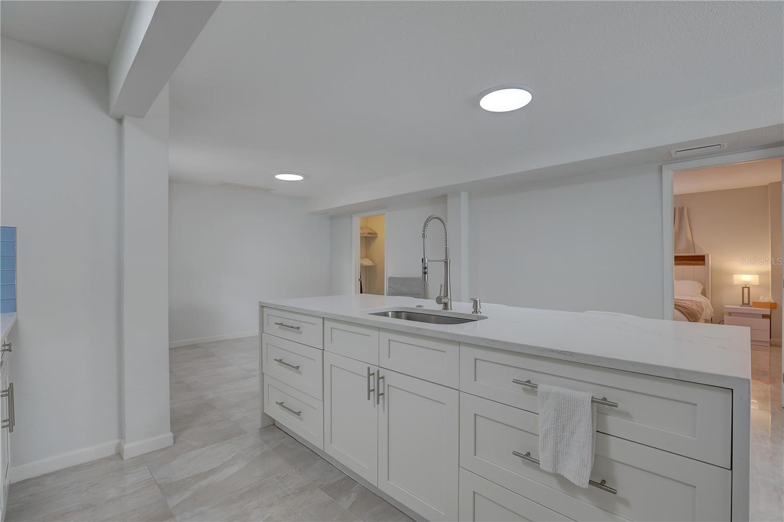 Image 40 of 82 For 8117 Bay Drive