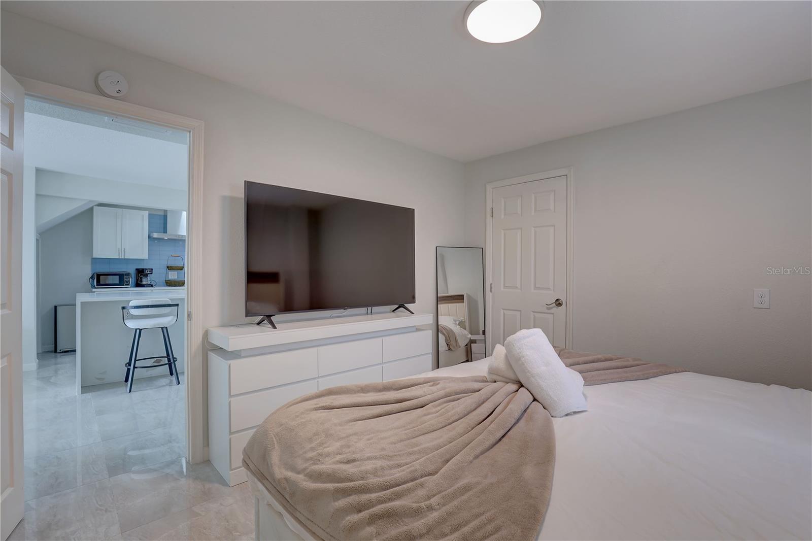 Image 45 of 82 For 8117 Bay Drive