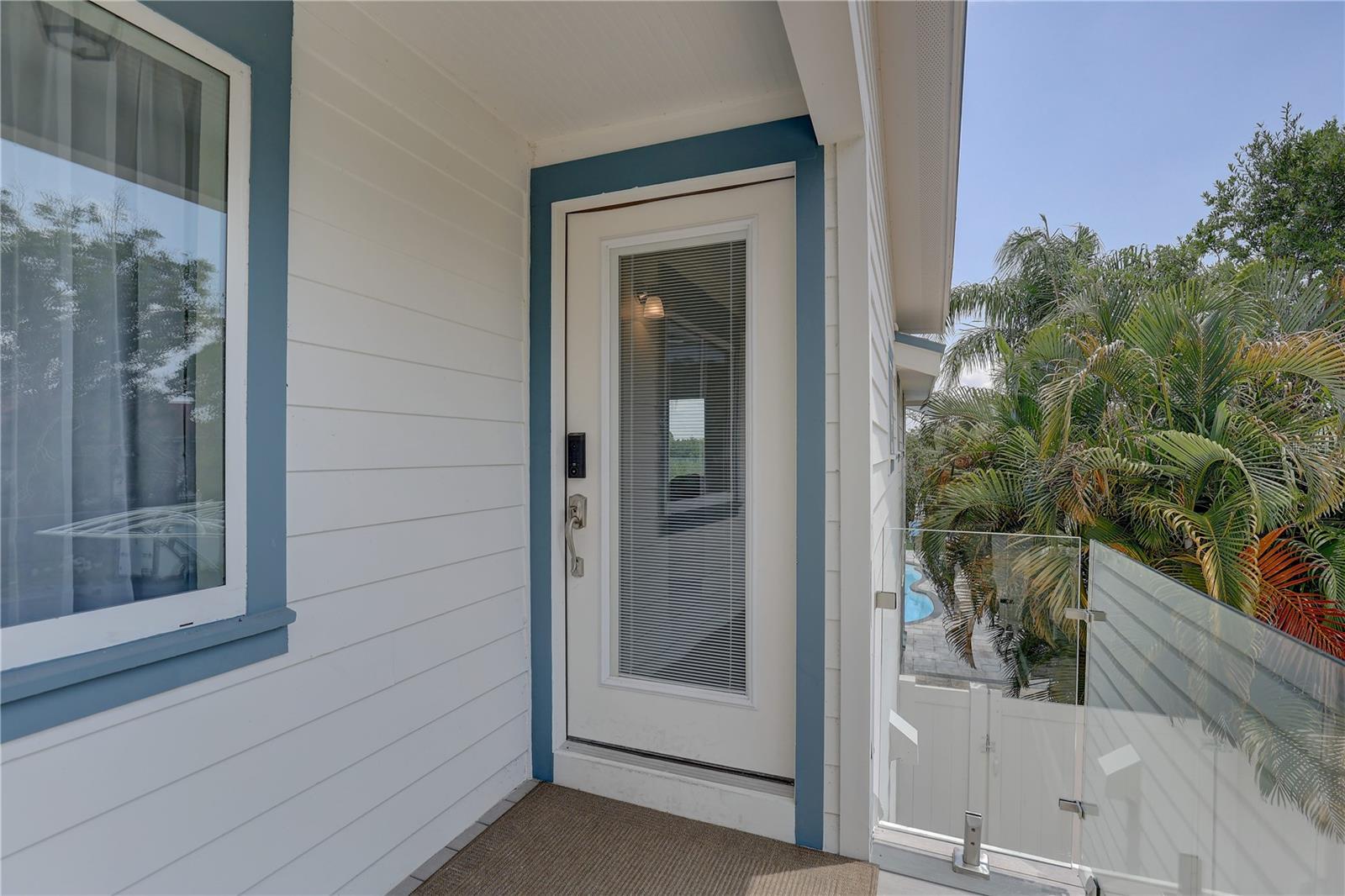Image 8 of 82 For 8117 Bay Drive