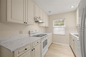 Image 10 of 23 For 3247 38th Way S C