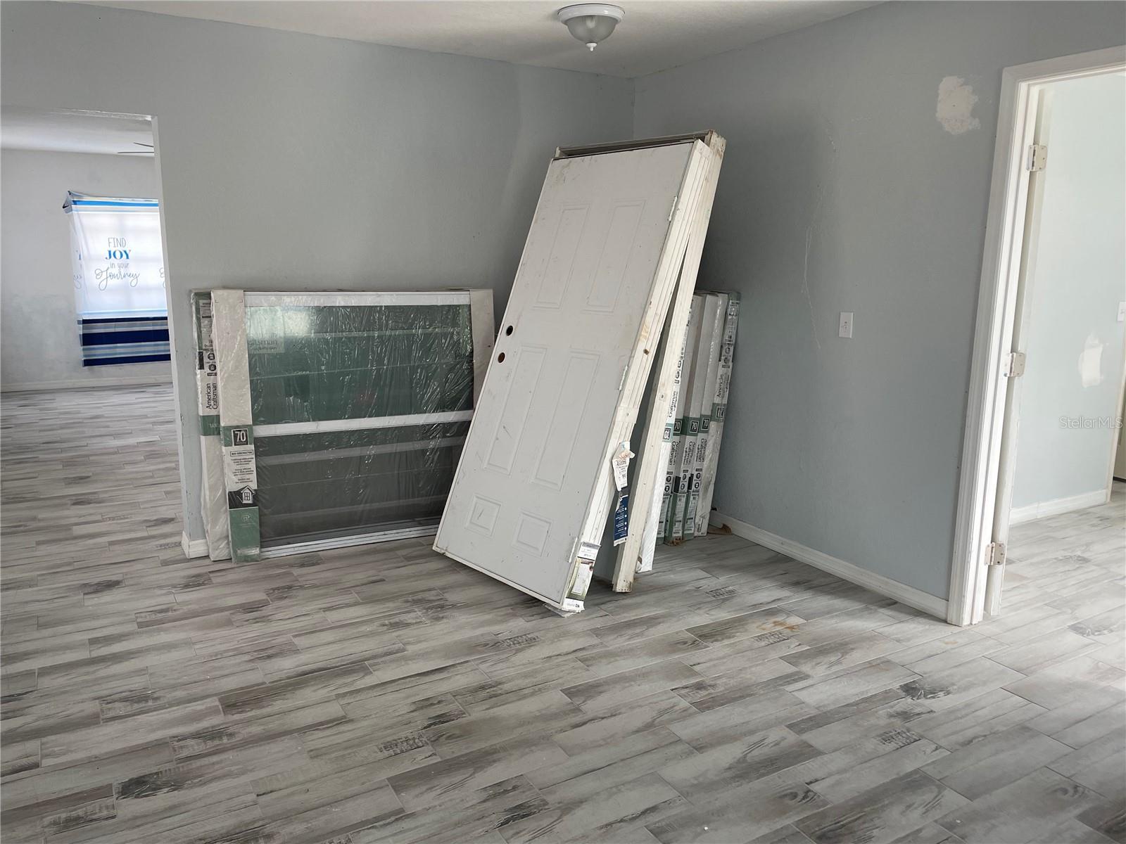Image 2 of 7 For 14067 Marguerite Drive