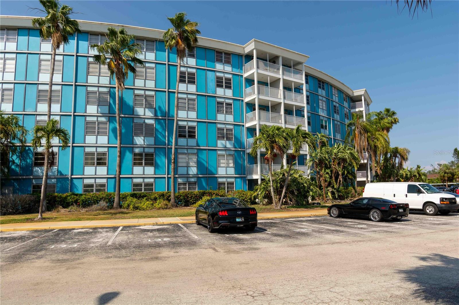 Details for 3315 58th Avenue S 520, ST PETERSBURG, FL 33712