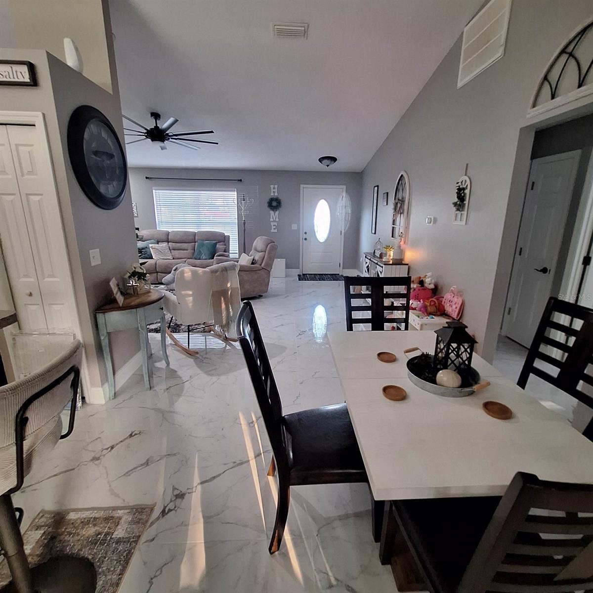 Image 3 of 22 For 37535 Laurel Hammock Drive