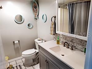 Image 10 of 14 For 2525 Bay Drive C12