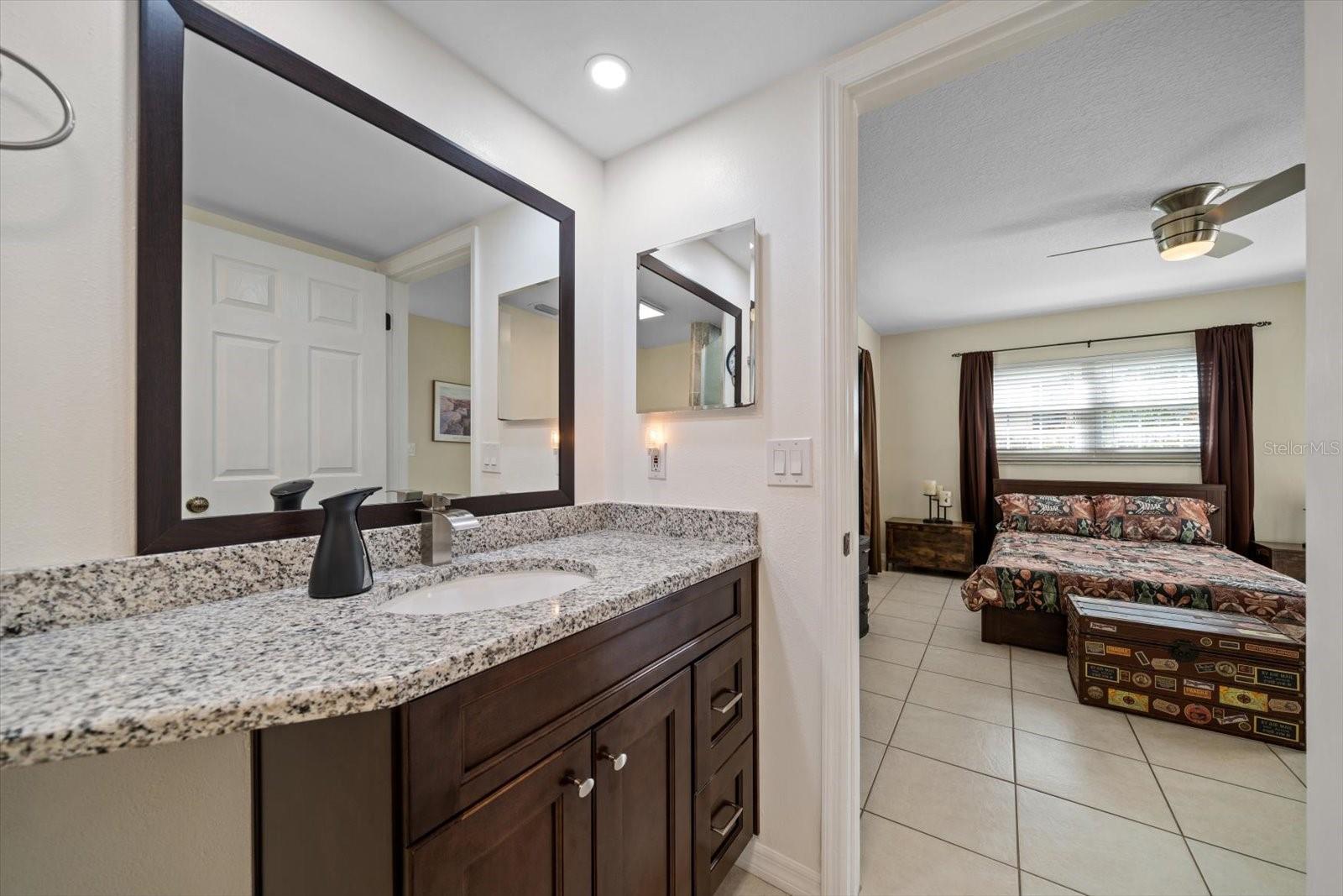 Image 20 of 42 For 12900 Vonn Road F101