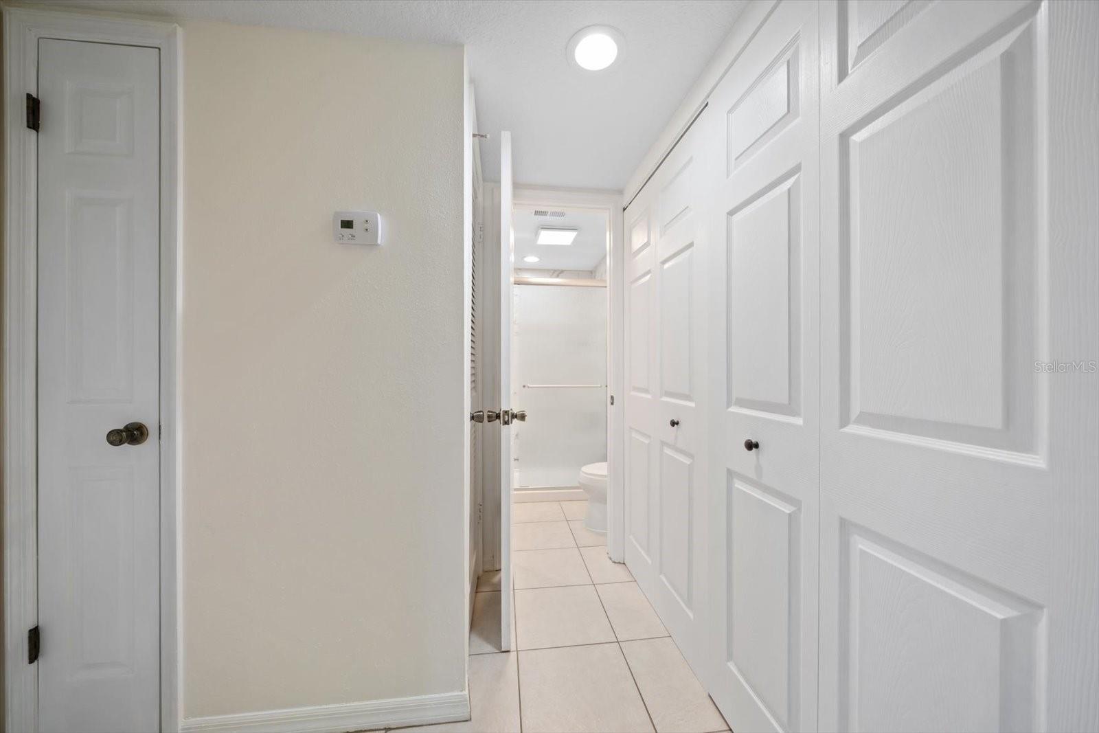 Image 23 of 42 For 12900 Vonn Road F101