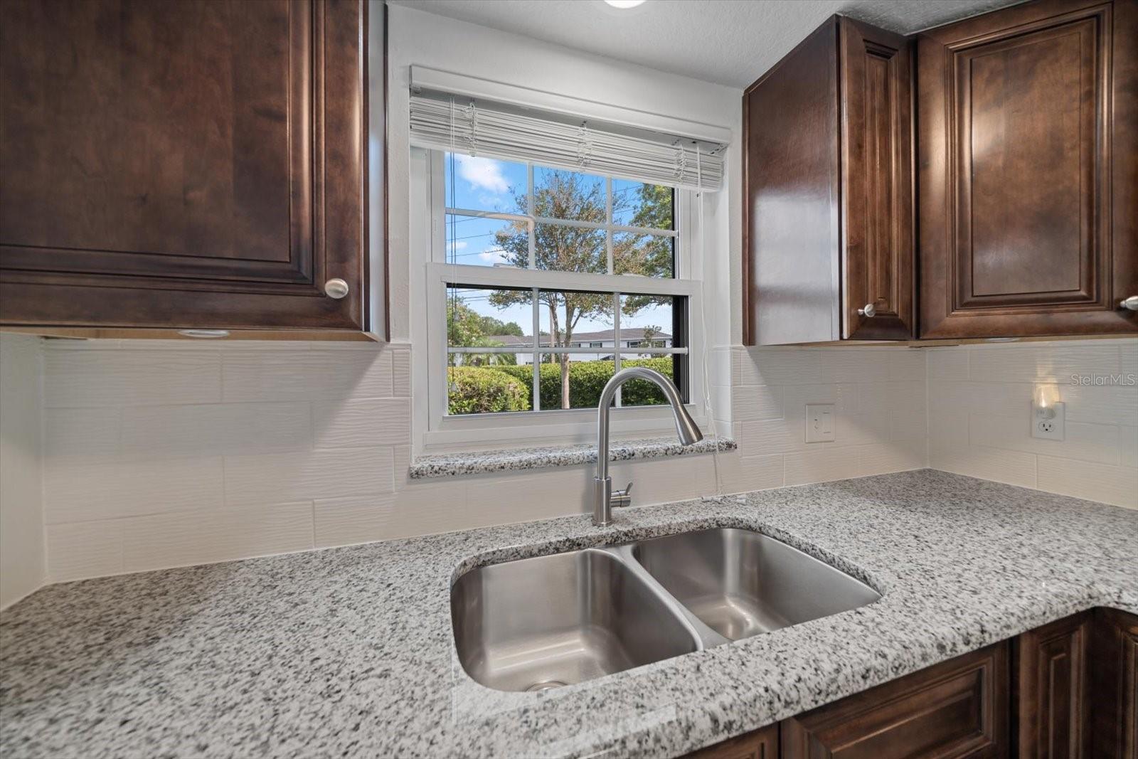 Image 7 of 42 For 12900 Vonn Road F101