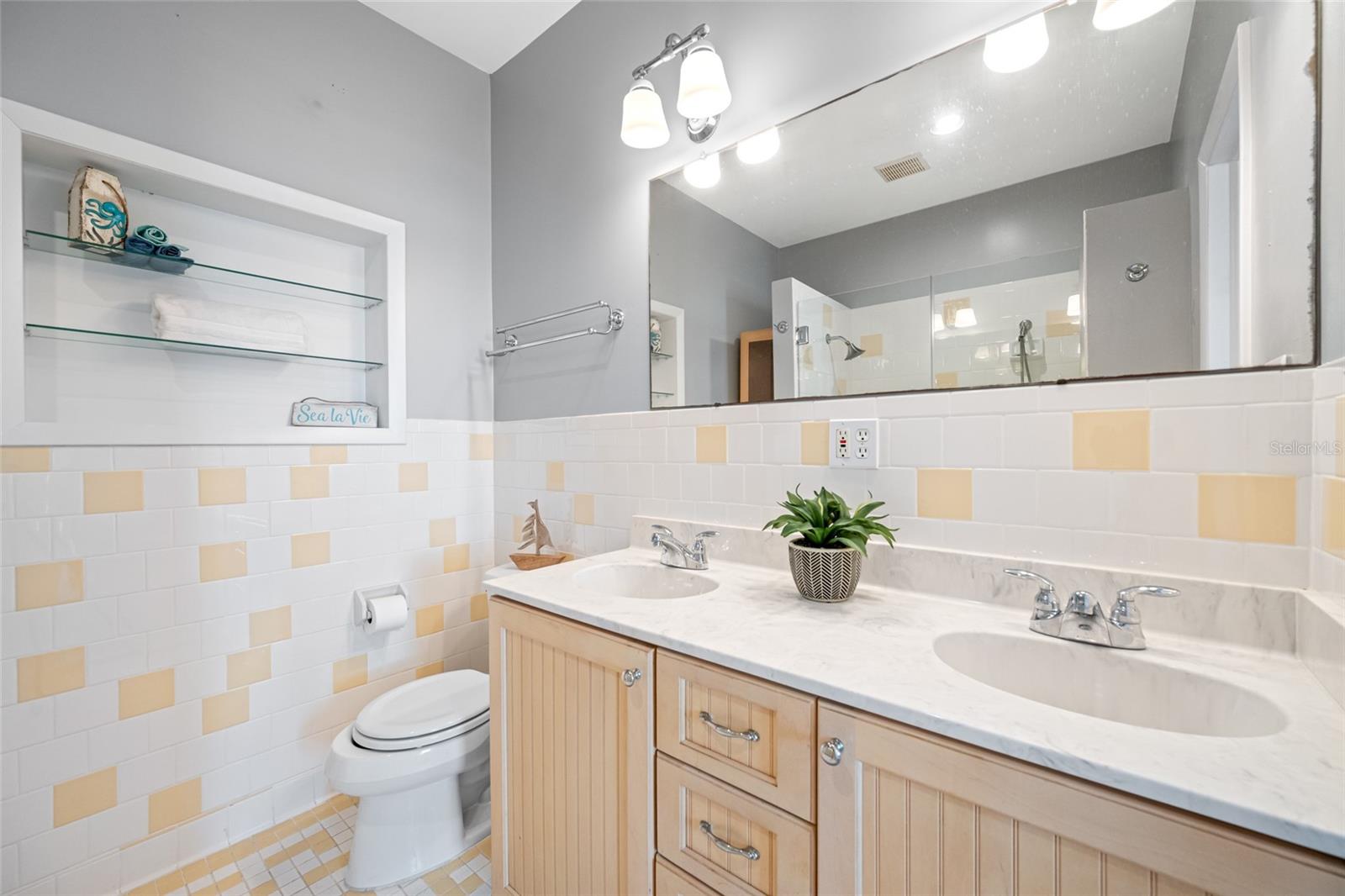 Image 38 of 64 For 401 Whitcomb Boulevard