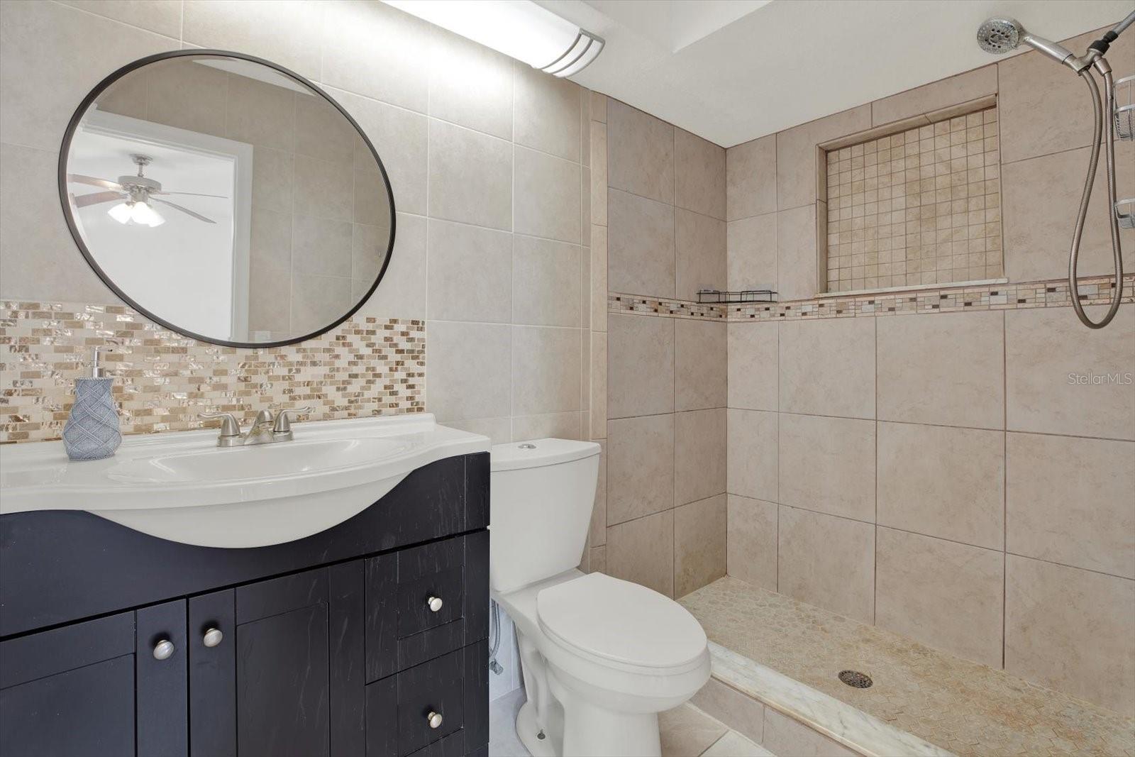 Image 12 of 18 For 5875 Darren Court N