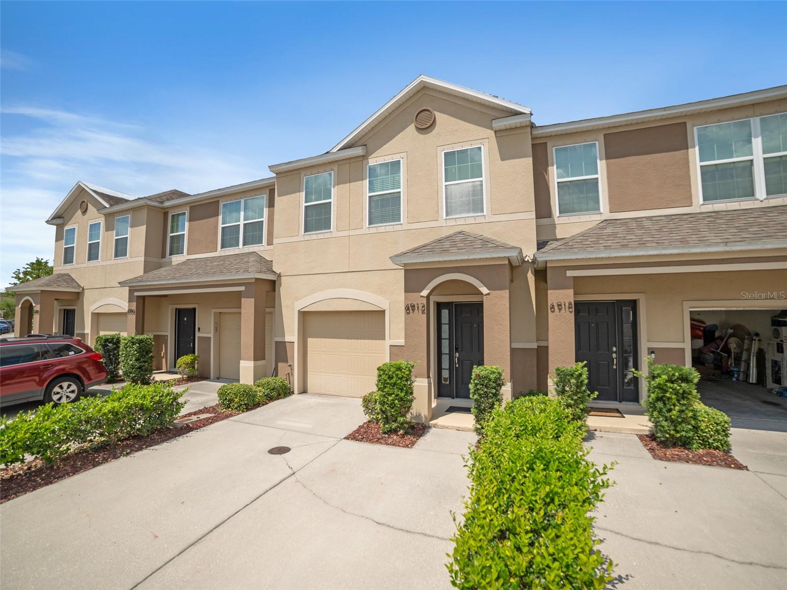 Listing photo id 0 for 6912 40th Lane N