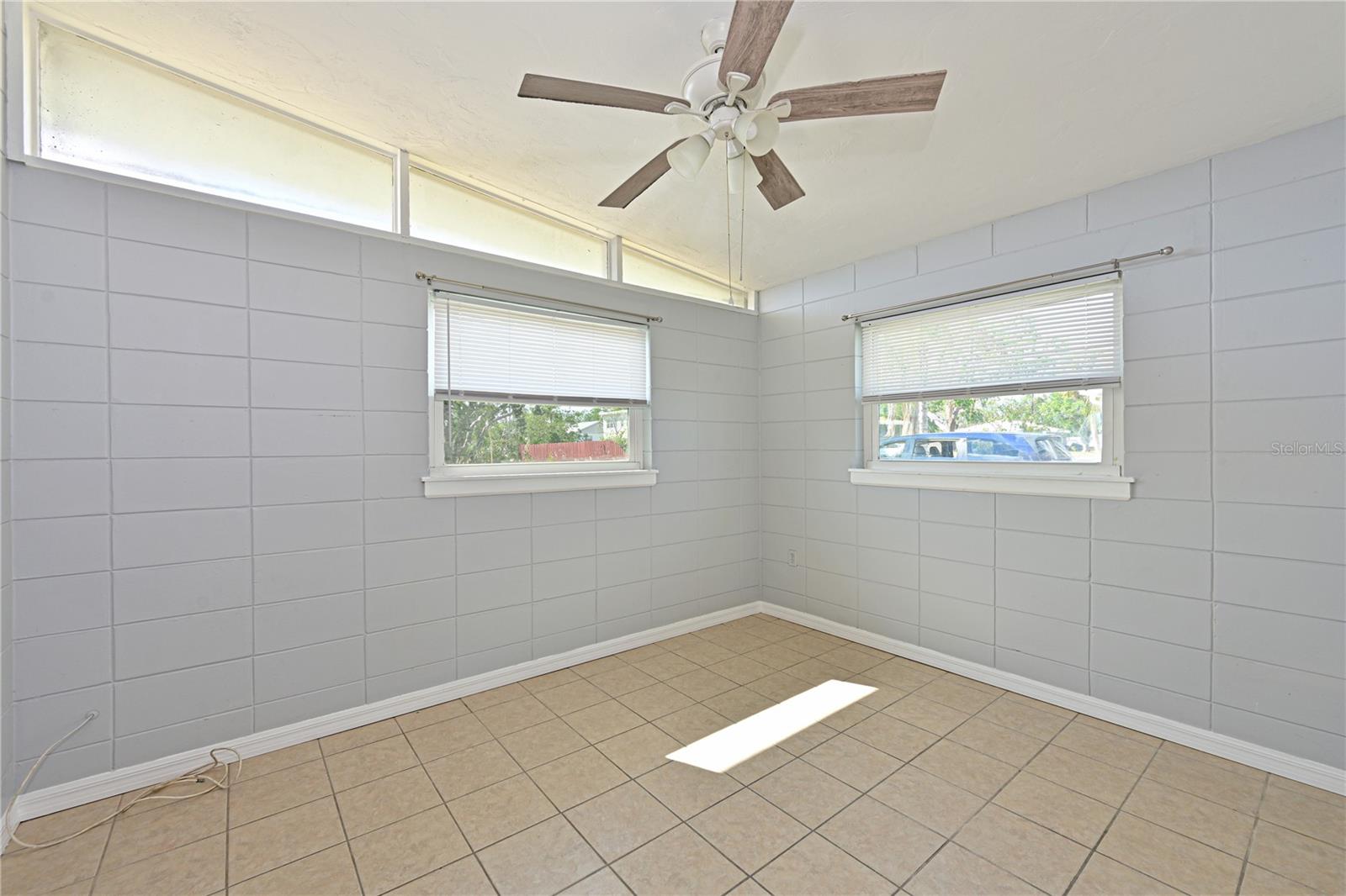 Image 17 of 29 For 612 Palm Avenue