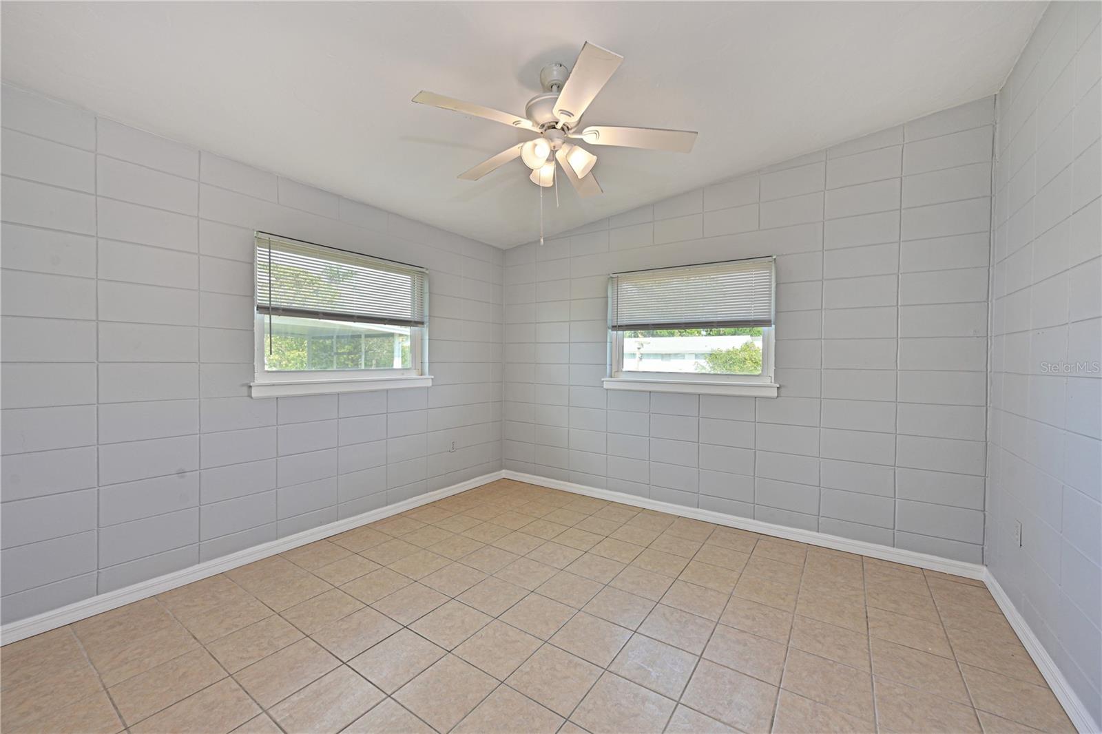 Image 20 of 29 For 612 Palm Avenue