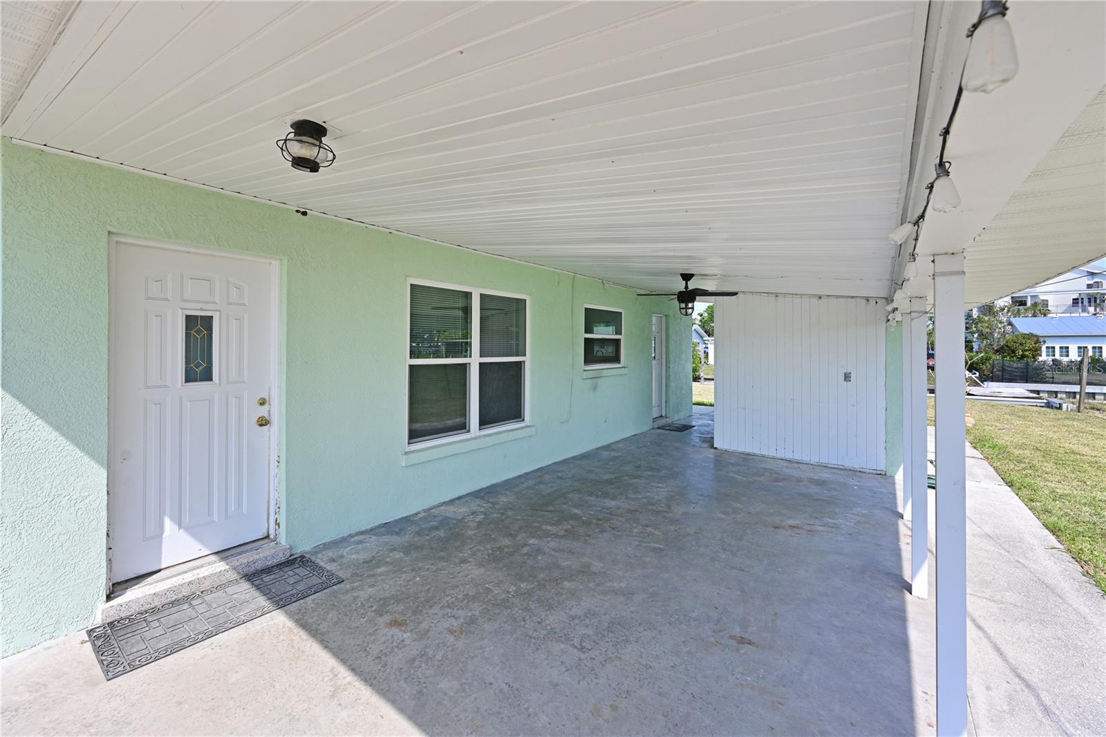 Image 9 of 29 For 612 Palm Avenue