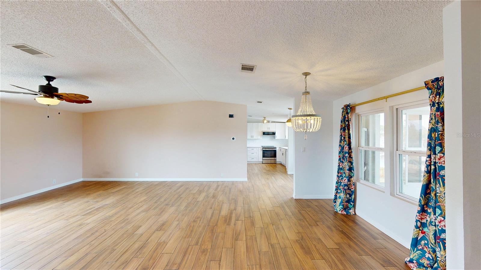 Image 11 of 33 For 13028 Keel Court