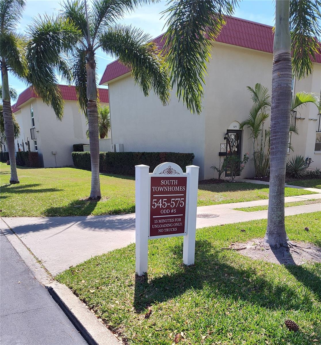 Image 2 of 20 For 2700 Bayshore Blvd #561  561
