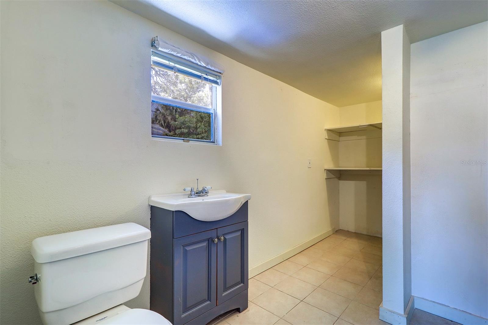 Image 15 of 22 For 520 4th Street Nw