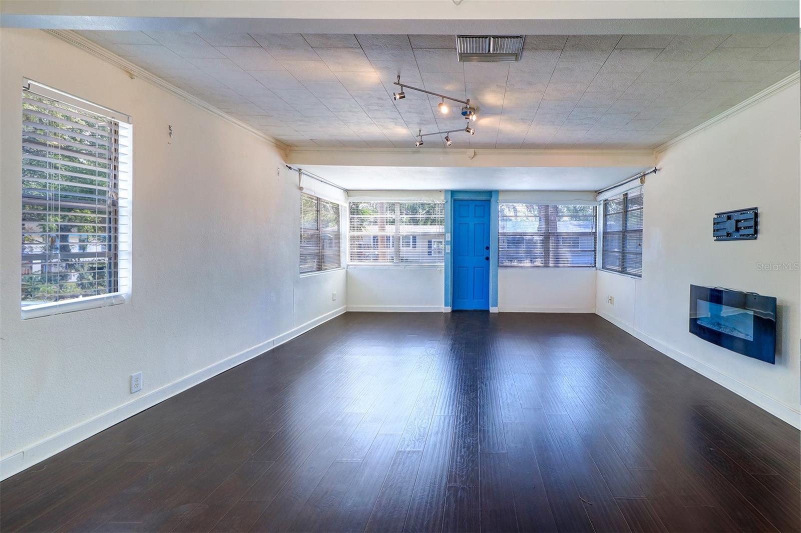 Image 4 of 22 For 520 4th Street Nw