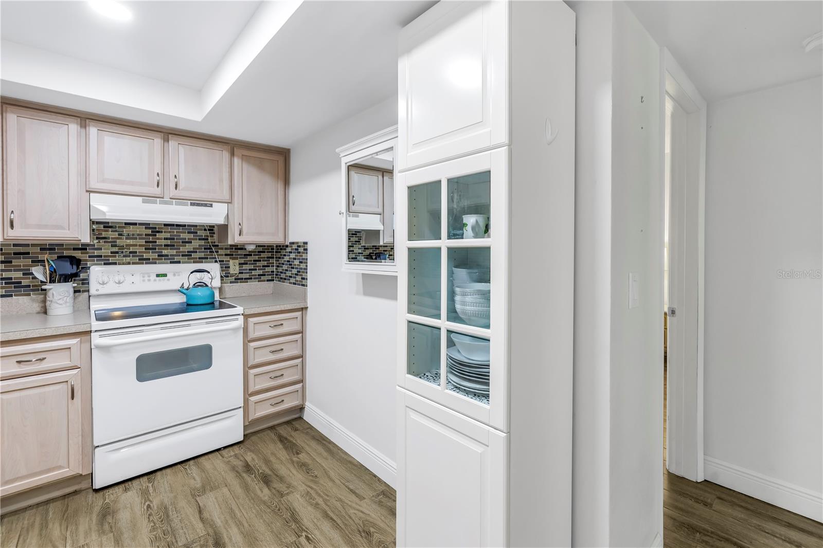 Image 15 of 34 For 7801 11th Street N 104