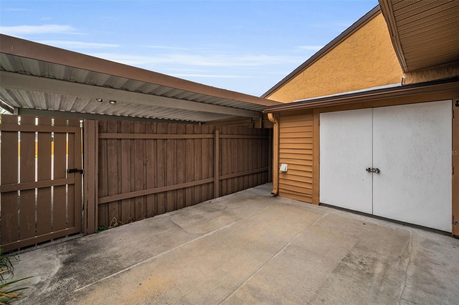 Image 22 of 42 For 1864 Clearbrooke Drive