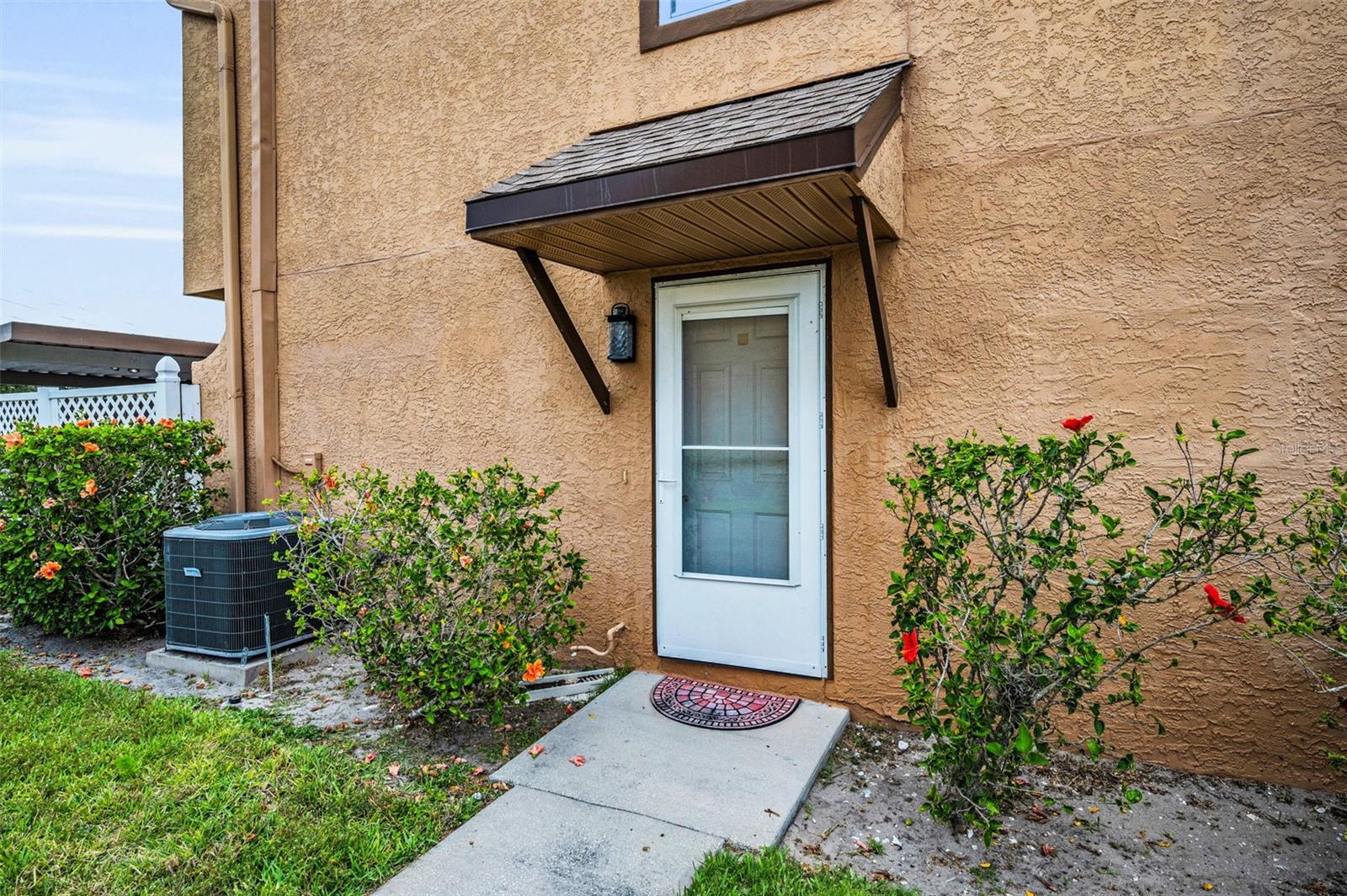 Image 4 of 42 For 1864 Clearbrooke Drive
