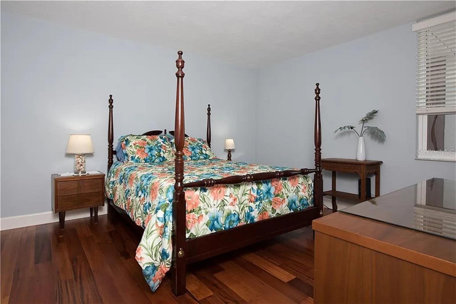 Image 16 of 40 For 17900 Gulf Boulevard 12c
