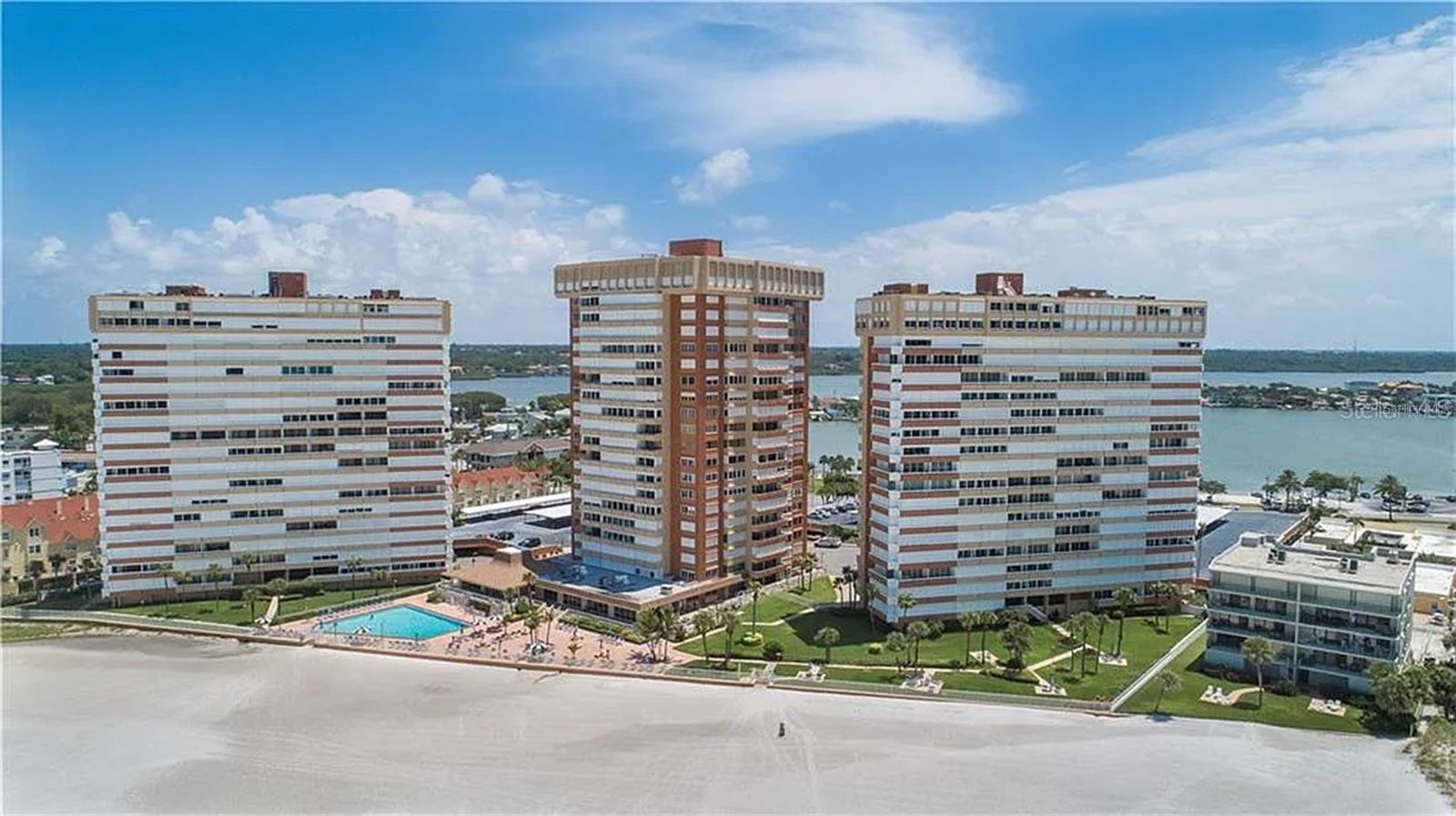 Image 26 of 40 For 17900 Gulf Boulevard 12c