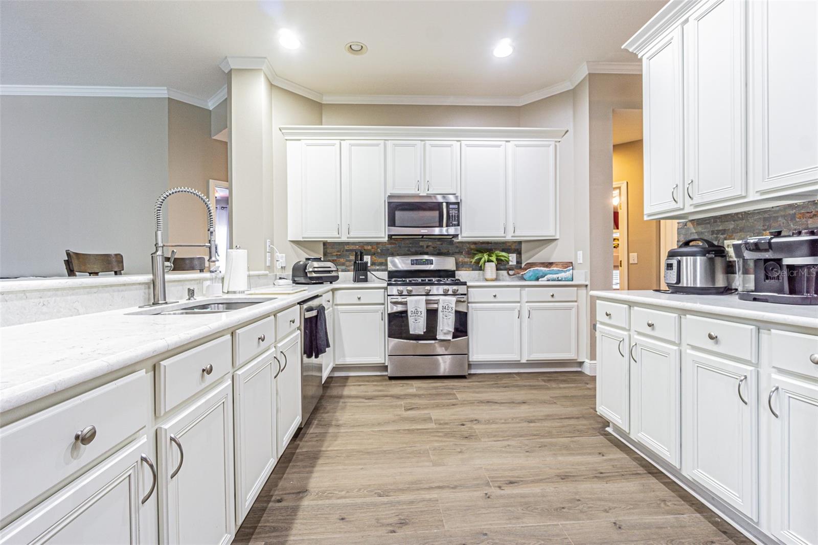 Image 11 of 43 For 5317 Pagnotta Place