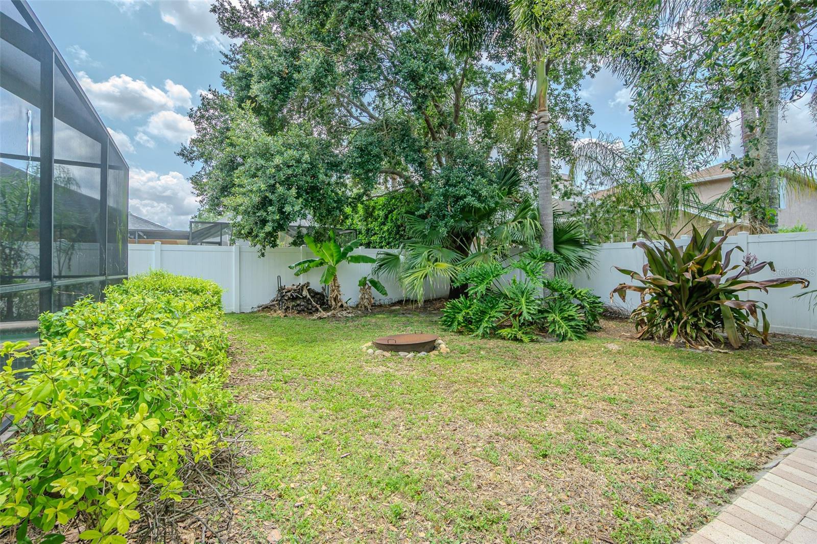 Image 34 of 43 For 5317 Pagnotta Place