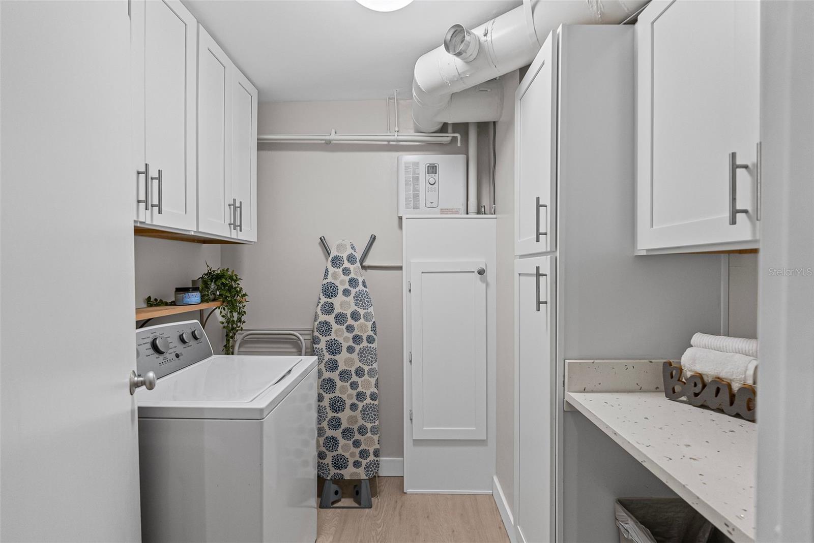 Image 20 of 60 For 10355 Paradise Boulevard 412