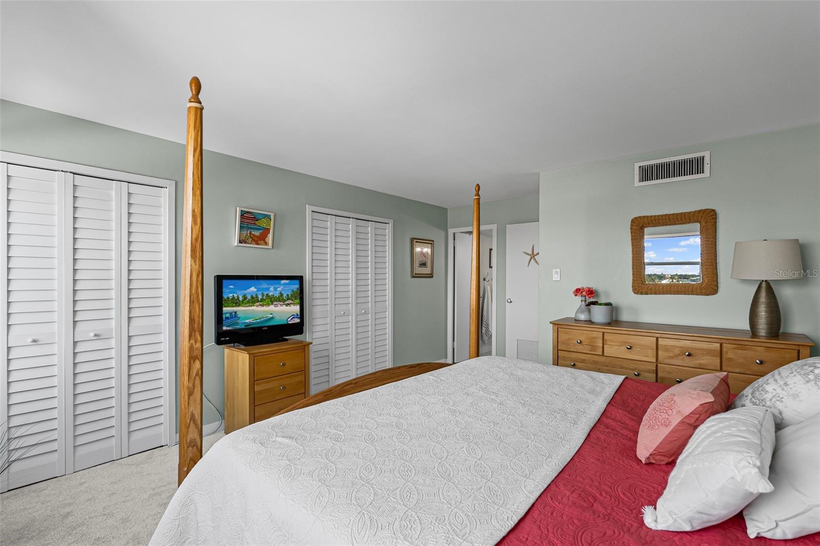 Image 25 of 60 For 10355 Paradise Boulevard 412