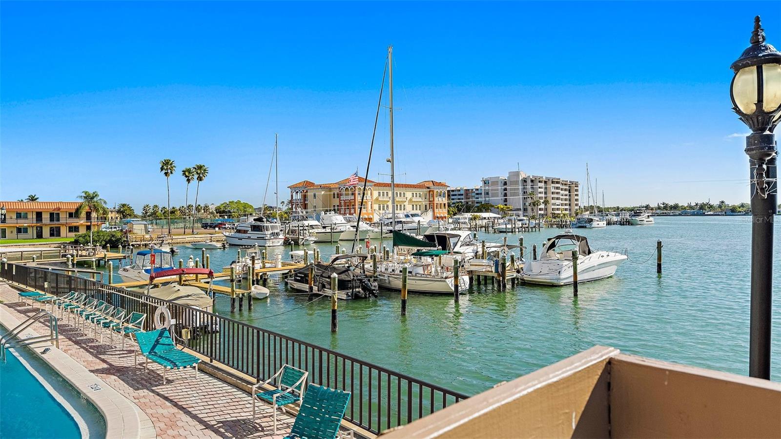 Image 40 of 60 For 10355 Paradise Boulevard 412