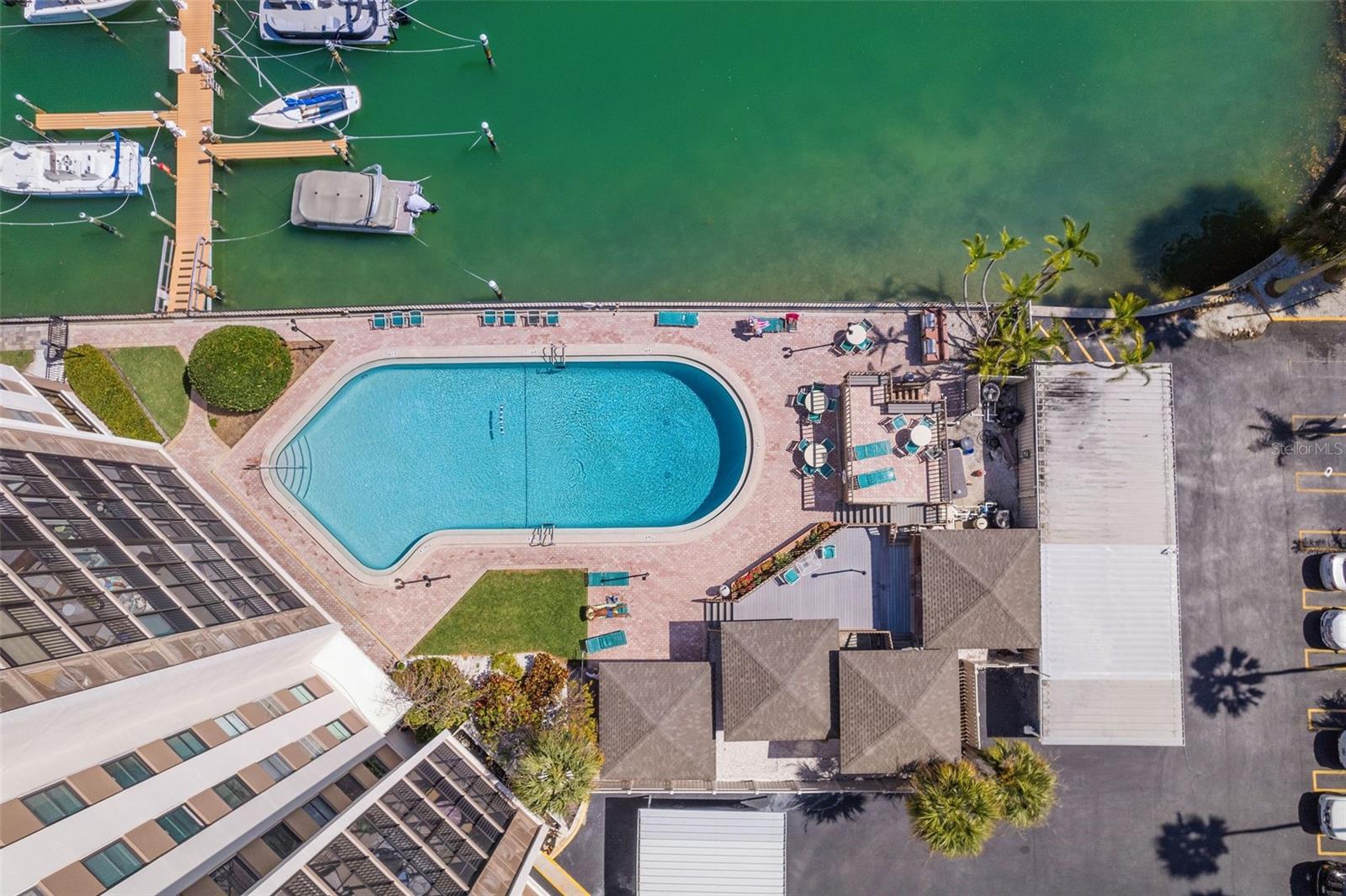 Image 41 of 60 For 10355 Paradise Boulevard 412