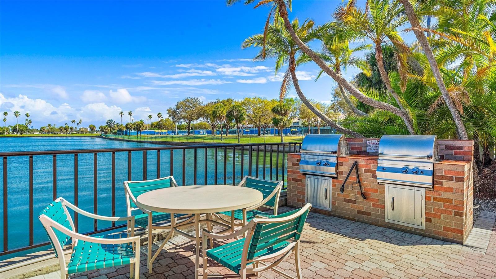 Image 45 of 60 For 10355 Paradise Boulevard 412
