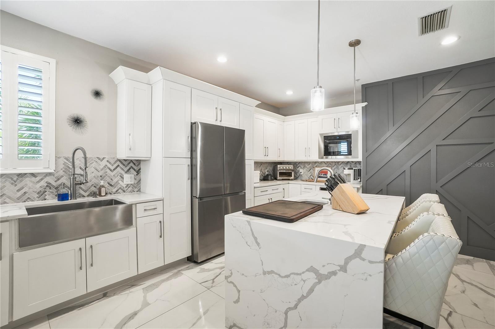Image 15 of 54 For 1003 Bellasol Way 9203