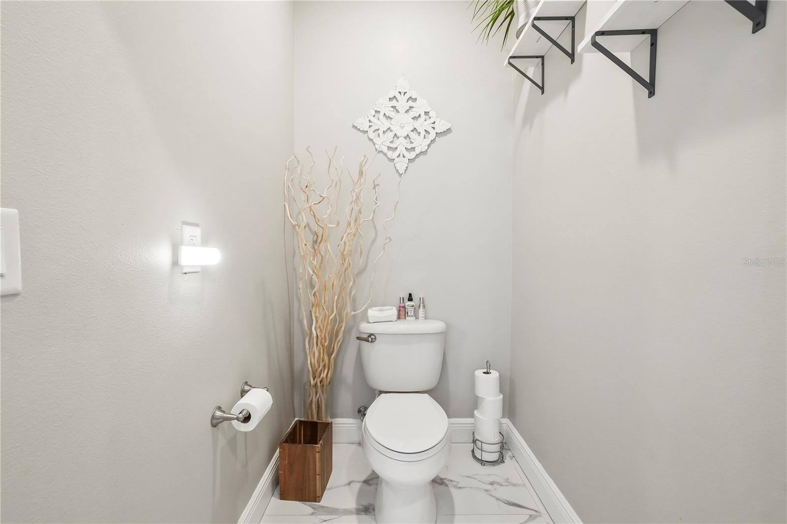 Image 38 of 54 For 1003 Bellasol Way 9203