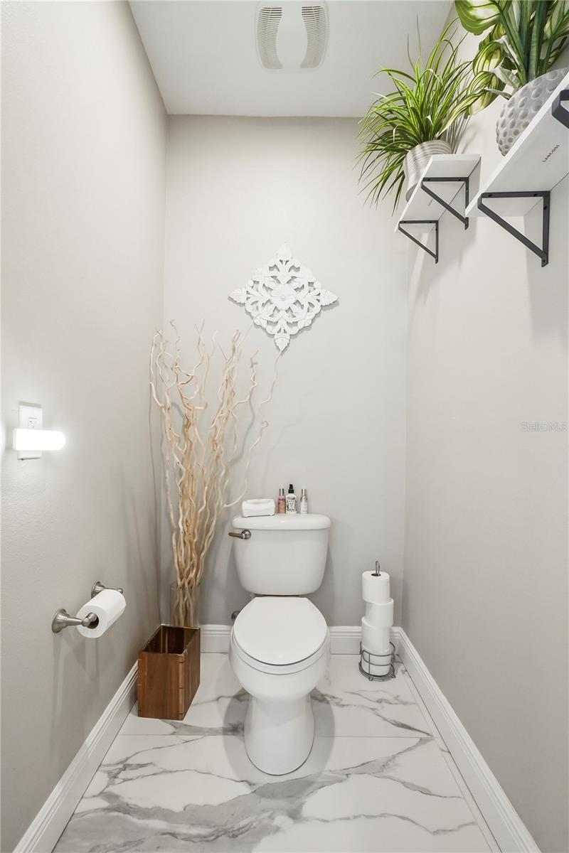 Image 40 of 54 For 1003 Bellasol Way 9203